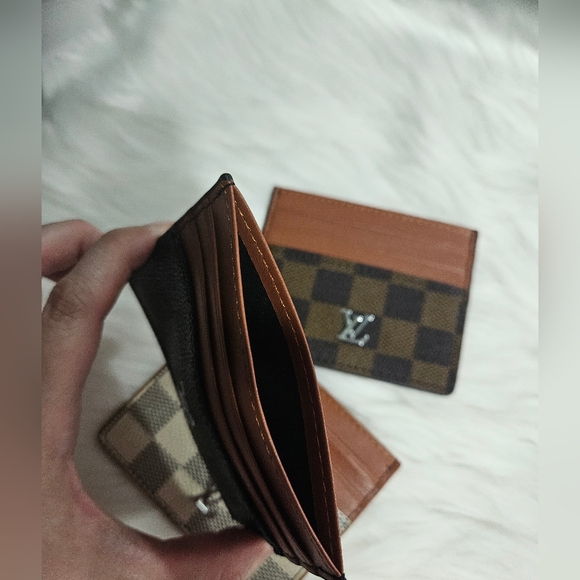 NW Credit Card & Bill Holder - Picture 12 of 14